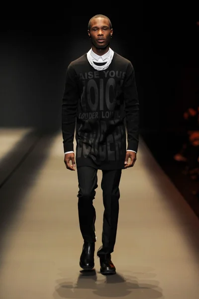 Look 22